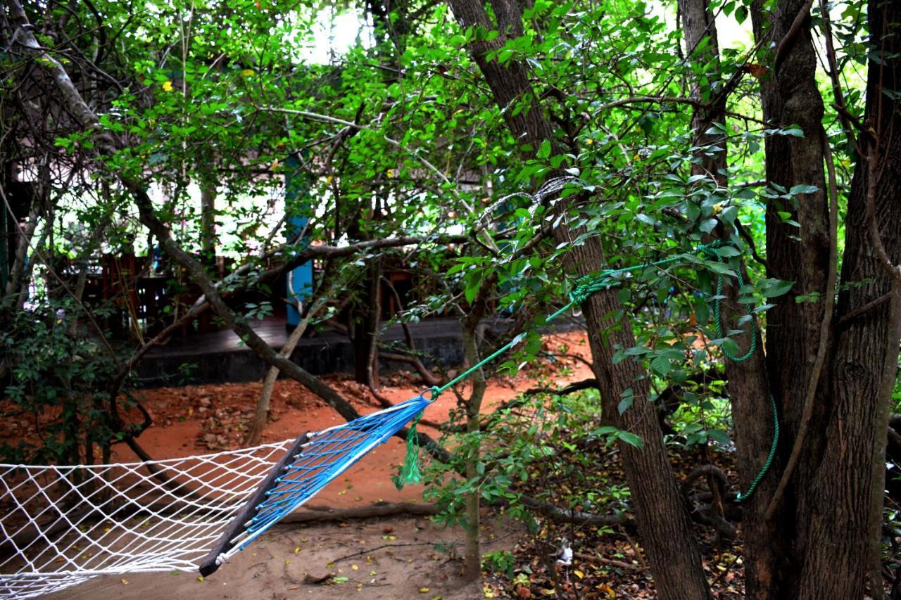Hungry Lion Resort Sigiriya Esterno foto